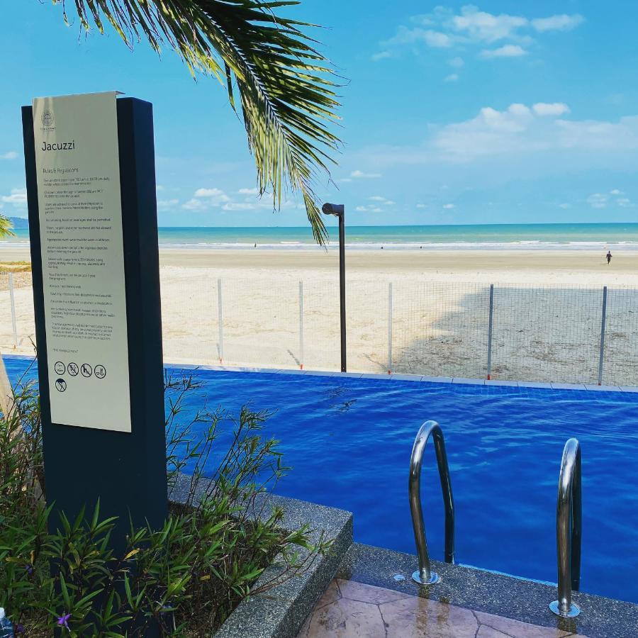 Kuantan Staycationtimurbay エクステリア 写真